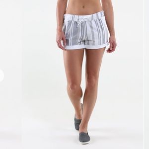 Lululemon Play All Day Short
